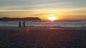 tramonto Ngapali Beach